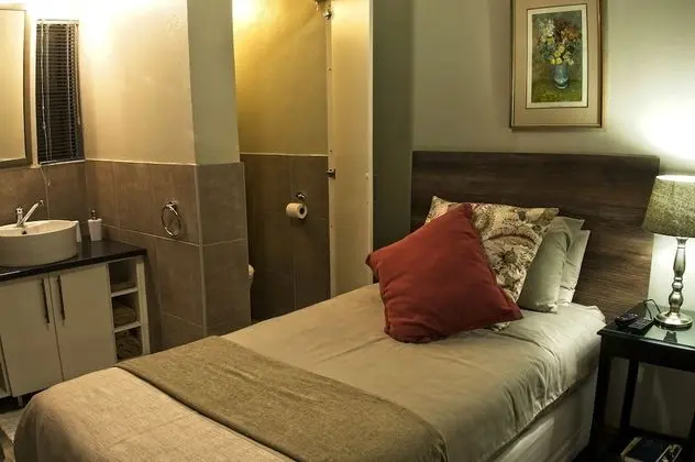 Bluebell (One Person) Room