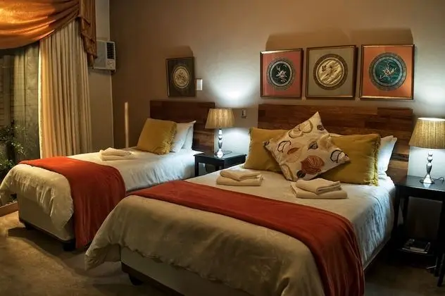 Sunflower Family Room