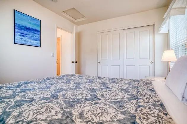 Ev, Birden Çok Yatak (Rest Ashore)