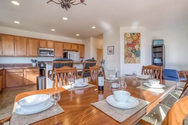 Ev, Birden Çok Yatak (Rest Ashore)