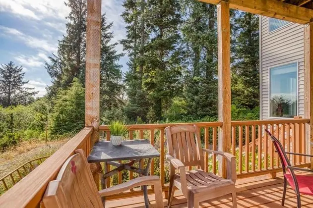 Ev, Birden Çok Yatak (Rest Ashore)