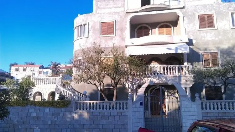 Apart Daire (Rest - close to the sea & comfortable)