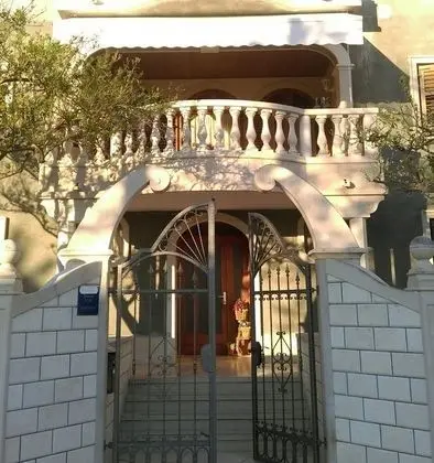 Apart Daire (Rest - close to the sea & comfortable)