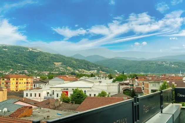 Deluxe Room with Balcony,Avlu Manzaralı