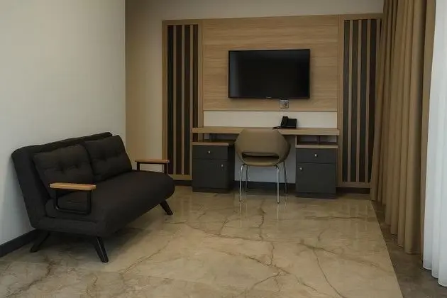 Executive Deluxe, Göl Manzaralı