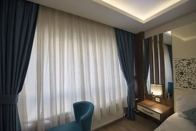 Standard Tek Büyük Yataklı Oda
