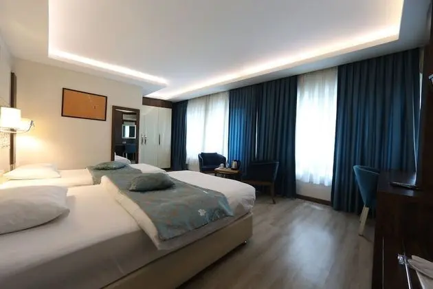 Standard Üç Kişilik Oda