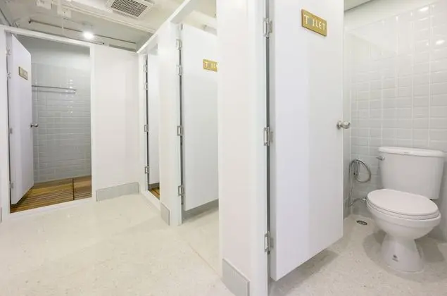 4-Bed Mixed Dormitory Room