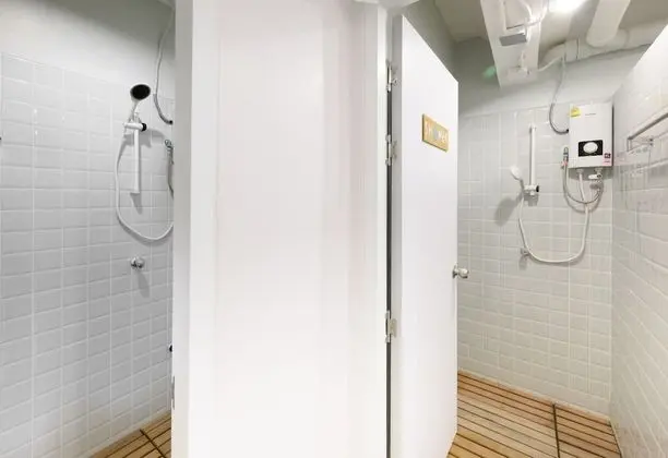 4-Bed Mixed Dormitory Room