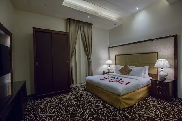 One Bedroom Apartment
