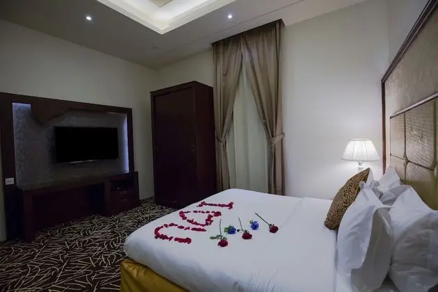 One Bedroom Apartment
