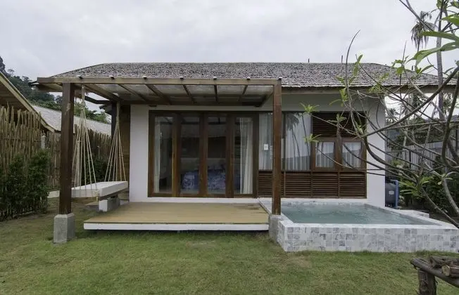 Deluxe Pool Villa