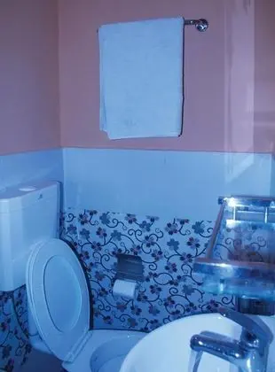 Basic Tek Büyük Yataklı Oda