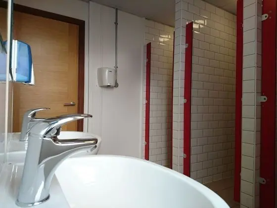 Ortak Ranzalı Oda, Sadece kadınlar için, Ortak Banyo (1 bed in room of 4)