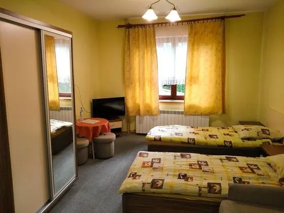 Family Üç Kişilik Oda, 3 Tek Kişilik Yatak