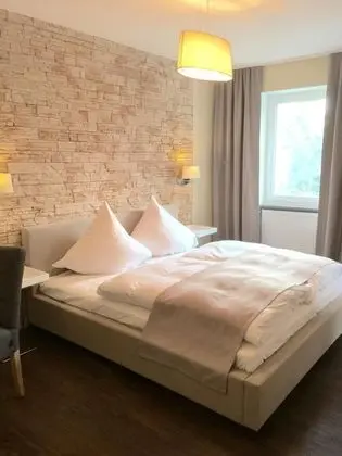 Üç Kişilik Oda