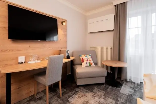 Superior Tek Büyük Yataklı Oda