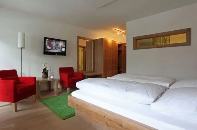 Comfort Tek Büyük Yataklı Oda
