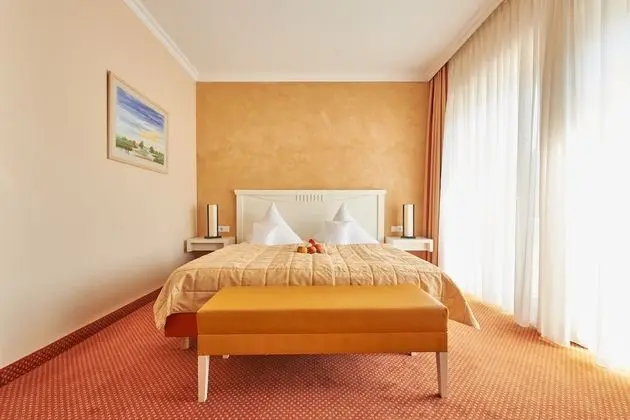 Comfort Tek Büyük Yataklı Oda