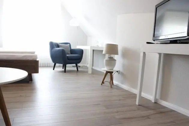 Comfort Tek Büyük Yataklı Oda