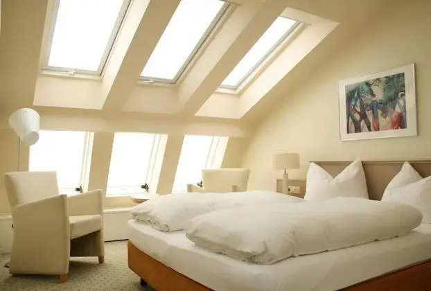 Superior Tek Büyük Yataklı Oda