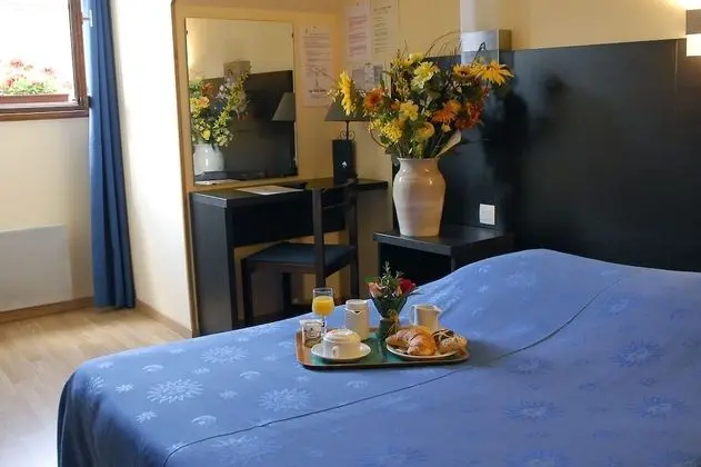 Comfort Tek Büyük Yataklı Oda