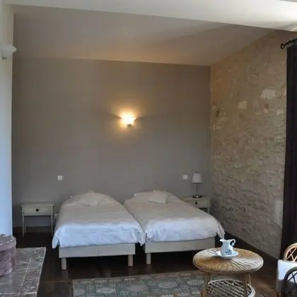 Oda, Bahçe Manzaralı (Montagne Bleue)
