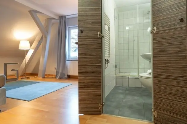 Comfort Tek Büyük Yataklı Oda