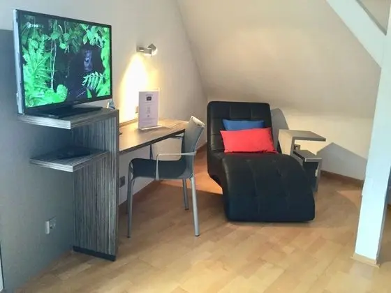 Comfort Tek Büyük Yataklı Oda