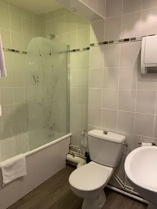 Tek Büyük Yataklı Oda, 1 Büyük (Queen) Boy Yatak, Şehir Manzaralı