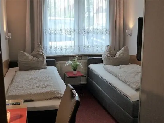 Comfort İki Ayrı Yataklı Oda, 2 Tek Kişilik Yatak, Engellilere Uygun, Sigara İçilmez (Nr. 3)