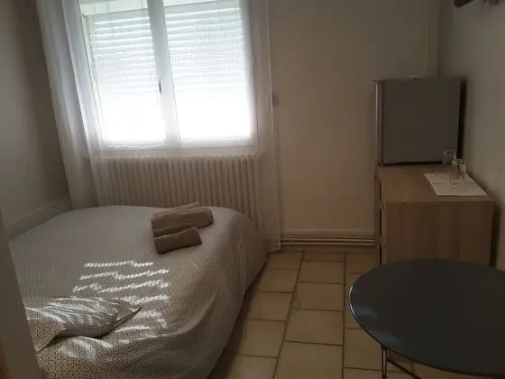 Tek Büyük Yataklı Oda