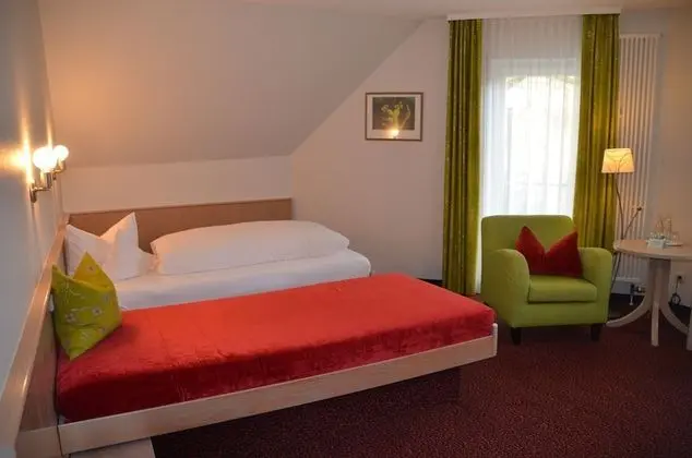 Tek Büyük Yataklı Oda