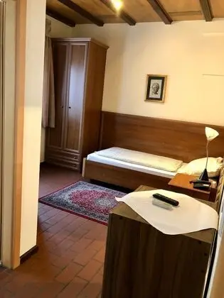 Tek Kişilik Oda