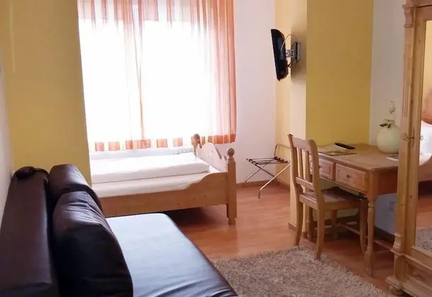 Tek Büyük Yataklı Oda