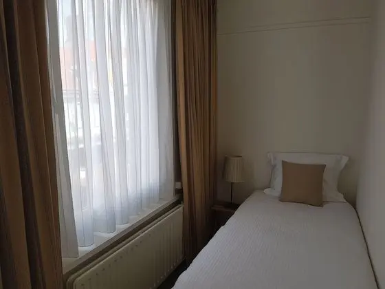 Comfort Dört Kişilik Oda, Köşe