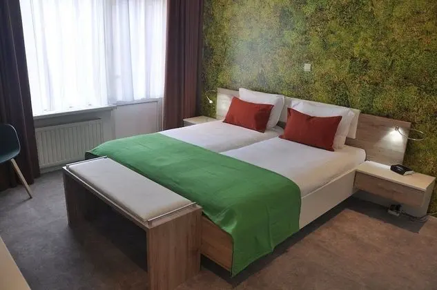 Comfort Tek Büyük Yataklı Oda