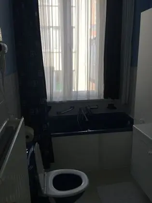 Tek Büyük Yataklı Oda, Küvet