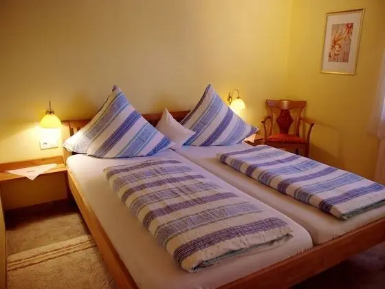 Tek Büyük Yataklı Oda