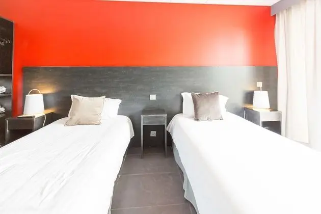 İki Ayrı Yataklı Oda, 2 Tek Kişilik Yatak