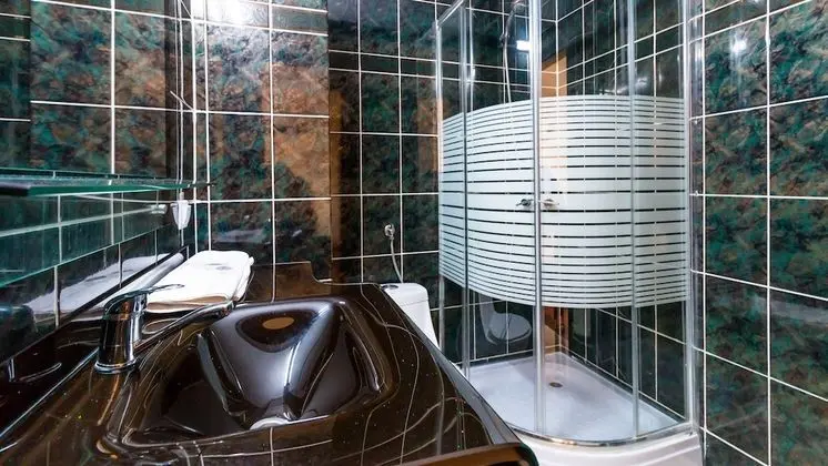 Romantic Tek Büyük Yataklı Oda