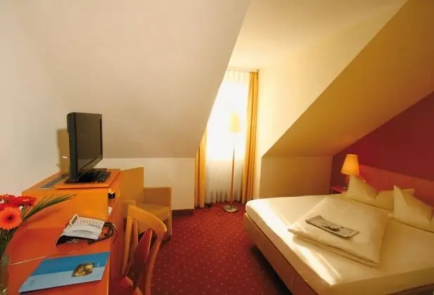 Comfort Tek Kişilik Oda
