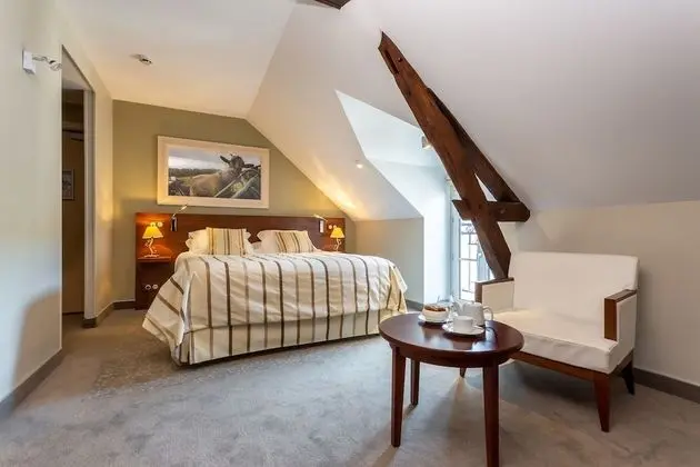 Classic Tek Büyük Yataklı Oda