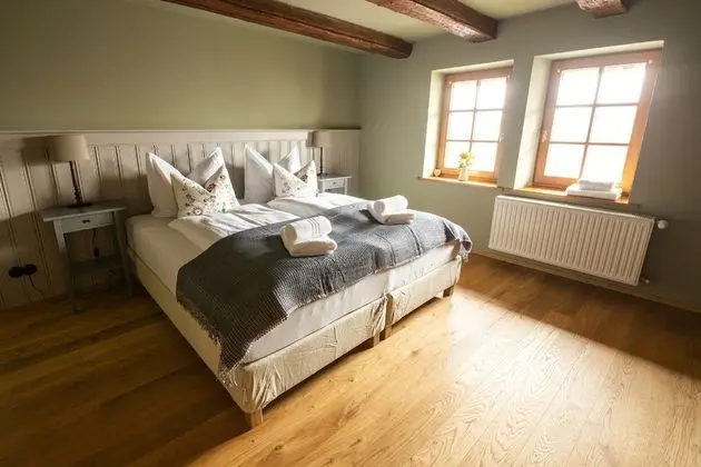 Tek Büyük Yataklı Oda