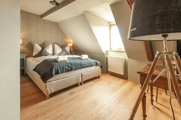 Tek Büyük Yataklı Oda