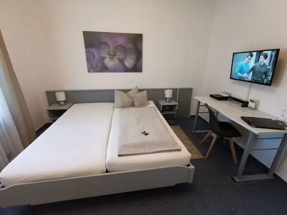 Tek Büyük Yataklı Oda