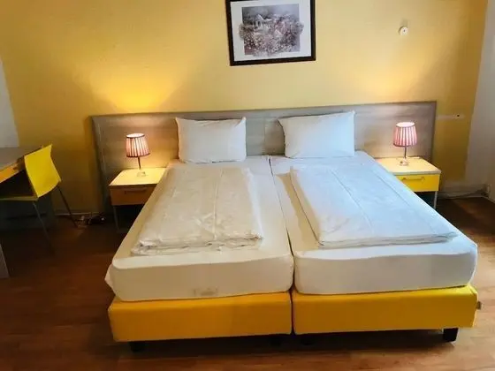 Economy Tek Büyük Yataklı Oda, 1 Büyük (Queen) Boy Yatak