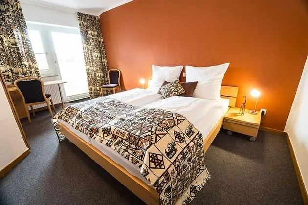 Deluxe Tek Büyük Yataklı Oda, Banyolu/Duşlu