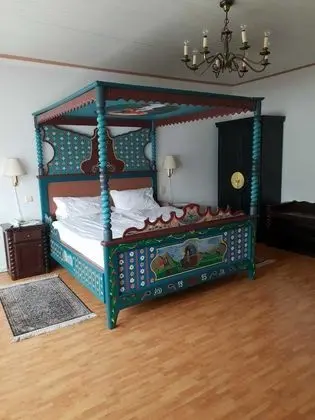 Tek Büyük Yataklı Oda