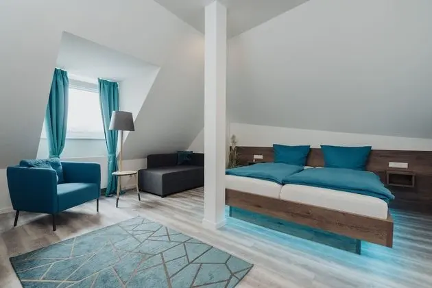 Comfort Tek Büyük Yataklı Oda